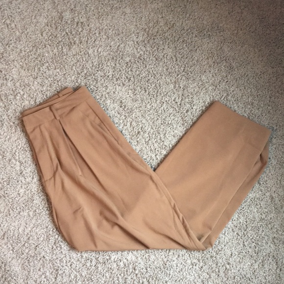 Women’s High Waisted Wide Leg Trousers. Size Large - Picture 4 of 8